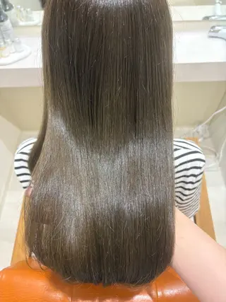 ロング レイヤー／髪質改善 ／YUのヘアスタイル