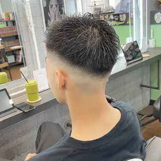 メンズ Le'a所属・渋谷/フェード/ 國分 翔のヘアスタイル