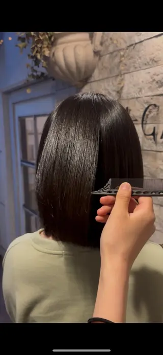 ショート HONOKA /透明感カラーのヘアスタイル