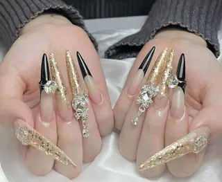 ネイル Huyn Nail Studio所属・Huyn Nail Studioのネイルデザイン