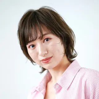 ミディアム ショートカット🧸 ごとうさなのヘアスタイル