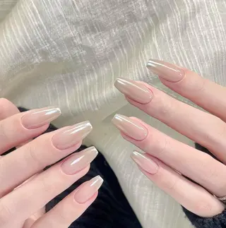 ネイル RAFFINE haru🦋🩵のネイルデザイン