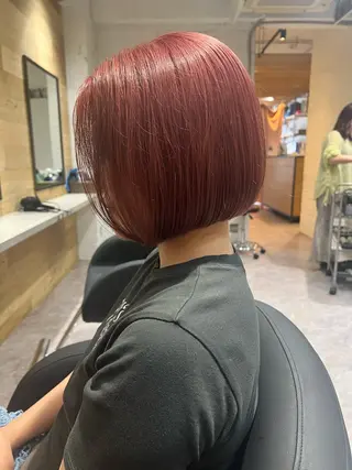 ショート カラー フジサキ ケンのヘアスタイル