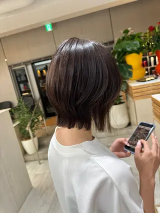 ミディアム カラー ボブ/ハイトーン あべまさきのヘアスタイル