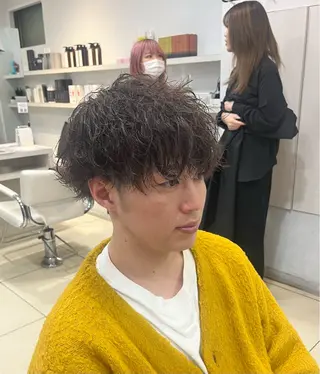 ショート カラー パーマ メンズ 韓国風メンズ/毛流れ ヘアなら須田龍世のヘアスタイル