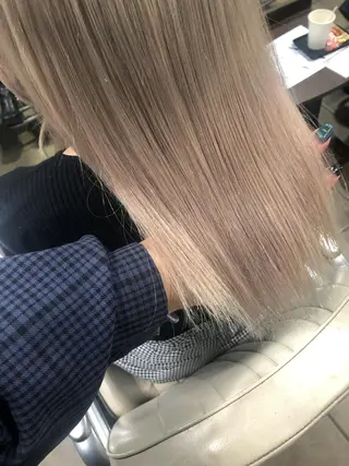 セミロング カラー メンズ レイヤー ウルフ 弓木啓輔のヘアスタイル