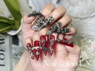 ネイル E.N🦋 長さ出し/持ち込みのネイルデザイン