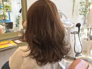 セミロング カラー nakahara madokaのヘアスタイル