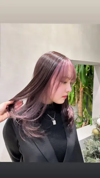 ロング カラー octo所属・梅澤 杏菜のヘアスタイル