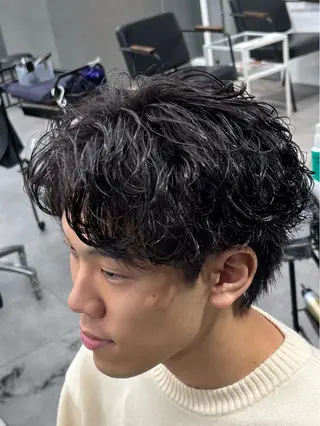 パーマ メンズ 【ØVARL】🦁 メンズパーマ/レオのヘアスタイル