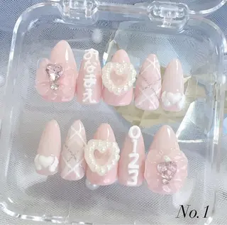 ネイル vert所属・Vert♡ .Hazukiのネイルデザイン