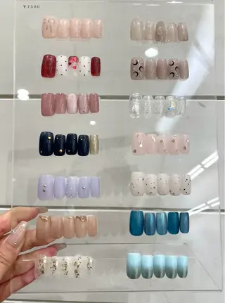 ネイル Tsuki🌙/渋谷 /パラジェルのネイルデザイン