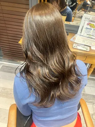 ロング カラー col asahikawa所属・和田 直也のヘアスタイル