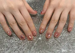 ネイル ♡Bivi♡自爪に 優しいネイルサロンのネイルデザイン