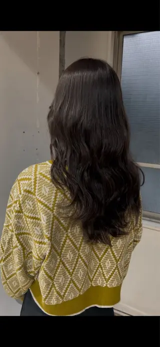カラー 谷口 萌瑛のヘアスタイル