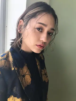 ミディアム カラー ブリーチ/レイヤー 🌻Mutsumiのヘアスタイル