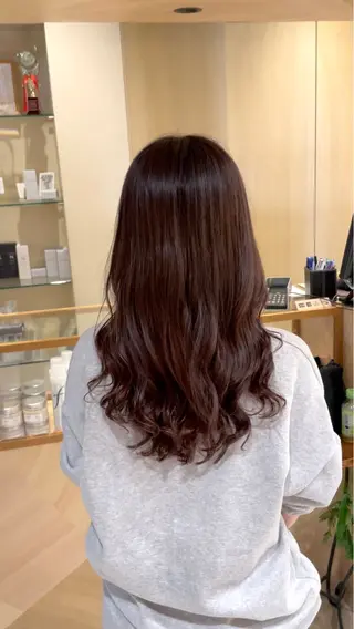 セミロング カラー パーマ 大石 陽菜のヘアスタイル