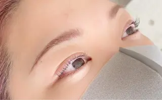 マツエク・マツパ まつげ専門店　Pultitia所属・Pultitia店長 麻美のエステ・リラクイメージ