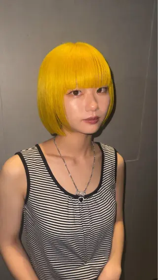 ショート カラー オシャレなスタイル つくりますのヘアスタイル
