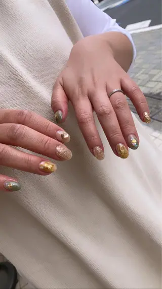 ネイル nailsalon　hue所属・小山 羽奈のネイルデザイン