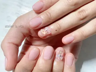 ネイル atelier la vita所属・lavita. mimuraのネイルデザイン