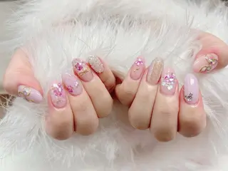 ネイル ネイルサロンクイーン 東京/新宿/大久保のネイルデザイン