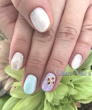 ネイル Glanz  Nail aのネイルデザイン