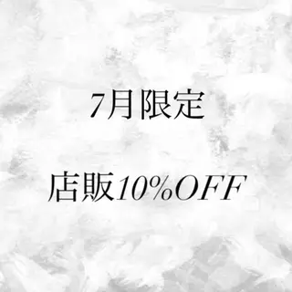 ロング カラー 肌に馴染むハイトーン /ミルクティーカラーのヘアスタイル