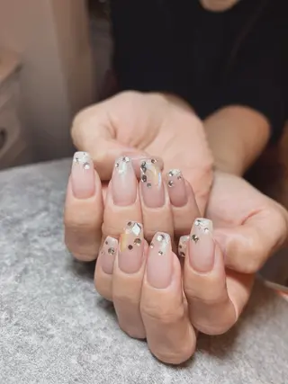 ロング ルミエナ銀座 宮本のネイルデザイン