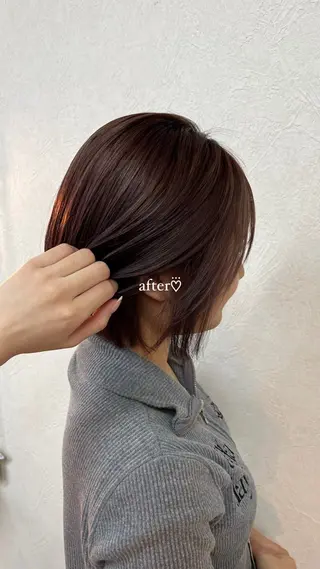 ショート カラー MAHIRU🤍 艶髪･ストレート🫧のヘアスタイル