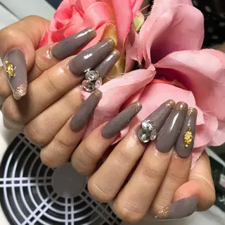 ロング ネイル 《LB》ラブリエ Nail&eyeのマツエク・マツパデザイン