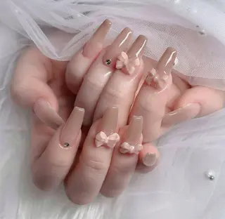 ネイル Tini ANA.CHUOのネイルデザイン