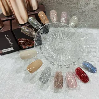 ネイル 阿部 ほのかのネイルデザイン