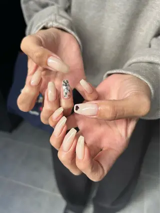 ネイル nailworks mのネイルデザイン