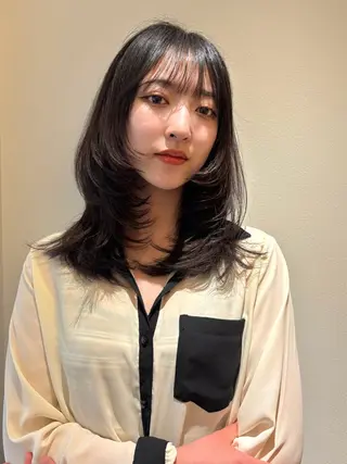 ミディアム Fev YUZUのヘアスタイル