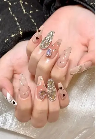 ネイル 米澤 ハナユキのネイルデザイン