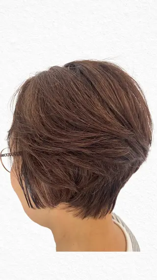 ショート Hola HairDesign所属・望月 由佳理のヘアスタイル