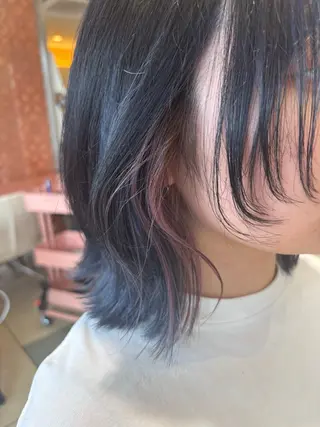 ミディアム カラー ベージュカラー⌇﻿ くびれヘア.𐙚心音のヘアスタイル