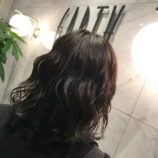 ミディアム カラー 茂木 結希のヘアスタイル