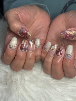 ネイル LAVISH nail salonのネイルデザイン