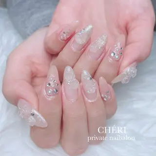 ネイル CHÉRI .のネイルデザイン