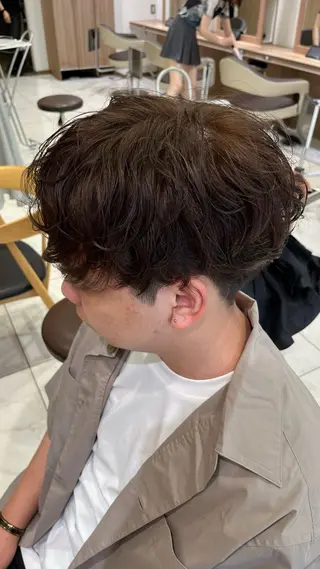 パーマ メンズ 【メンズパーマ✨️ フェザーパーマ】岩城のヘアスタイル