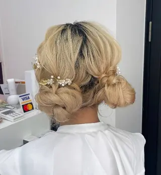 ヘアアレンジ JPCY MIRIYAのヘアスタイル