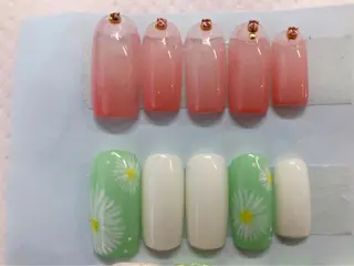 ネイル にじいろ nailのネイルデザイン