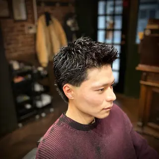 ショート メンズ BarberShop Un-fil所属・TAIGA -BARBERのヘアスタイル