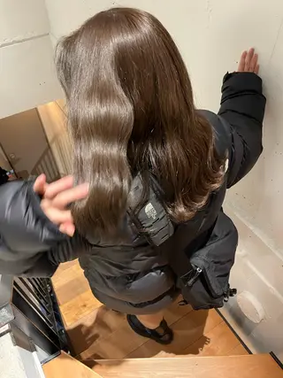 カラー 🤎透明感ツヤカラー Chinatsu🤎のヘアスタイル