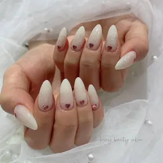 ネイル SAKURA 🍒のネイルデザイン