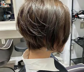 ショート カラー jill by gisel＿奥家のヘアスタイル