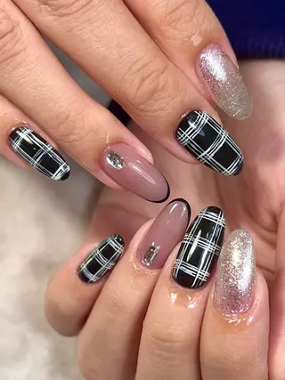 ネイル REBEST Tommyのネイルデザイン