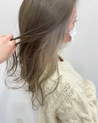 ロング カラー 宮本 円のヘアスタイル